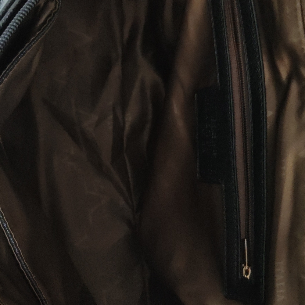 Versace 1969 Simulated Leather Pebbled Tote Bag / shoulder bag - Picture 14 of 15
